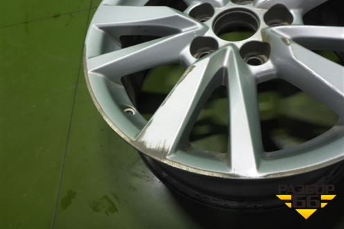 Диск колёсный литой  R16 EJ6 5x114.3 ET40 Ц.О.60,1 (4261106E30)