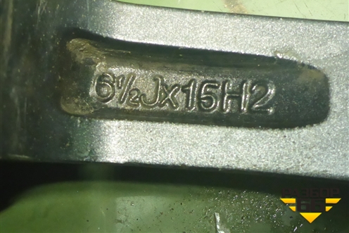Диск колёсный литой  R15 EJ6 4х100 Ц.О.67