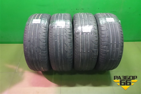 Шины (комплект) Dunlop Sport Maxx RT 99V 235/55 R17 (Лето)