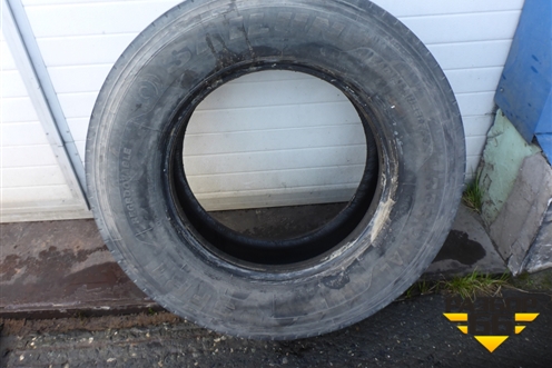 Шина  315/70 R22,5 () (SAILUNSFR1)