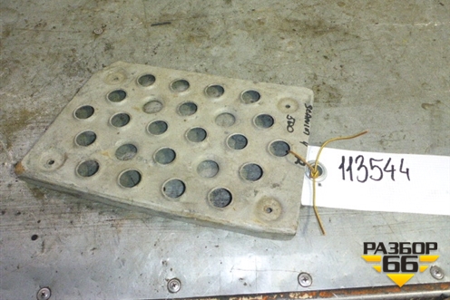 Подножка ступенька правая для Scania 4 Series с 1995-2005г