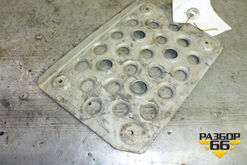 Подножка ступенька правая для Scania 4 Series с 1995-2005г