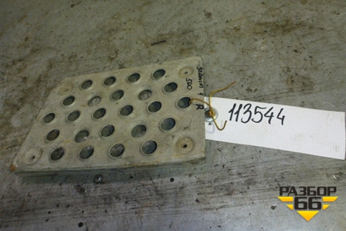 Подножка ступенька правая для Scania 4 Series с 1995-2005г