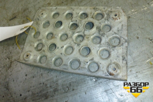 Подножка ступенька правая для Scania 4 Series с 1995-2005г