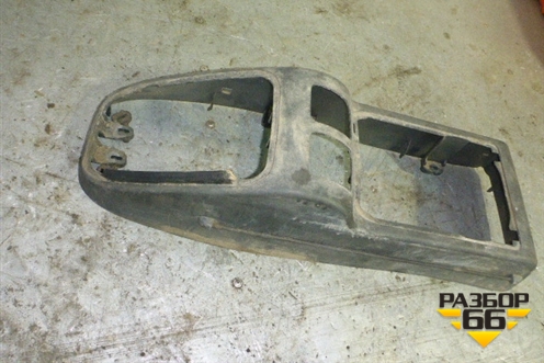 Консоль (нижняя) для MAN  TGA 4-Series  с 2000-2008г