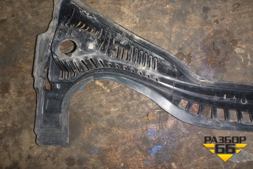 Решетка стеклоочистителей для Citroen C5 с 2008г (С5)