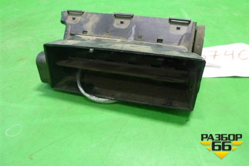 Дефлектор воздушный центральный для Citroen C5 с 2008г (С5)