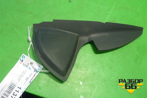 Накладка на торпедо (правая боковая) (9682342477) для Citroen C5 с 2008г (С5)