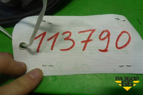 Накладка на торпедо (правая боковая) (9682342477) для Citroen C5 с 2008г (С5)