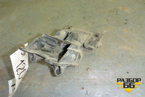 Кронштейн фары левой для Volvo TRUCK FH с 2002-2008г (ФШ)