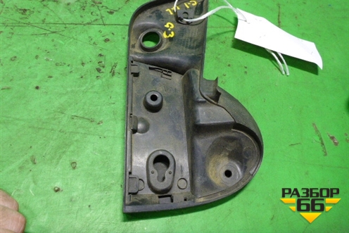 Накладка двери передней левой уголок (674920H010) для Citroen C1 с 2005г (С1)