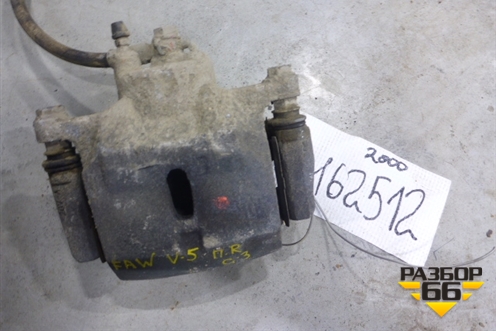 Суппорт передний правый для FAW V5 (В5) Суппорт передний правый для FAW V5 (В5)