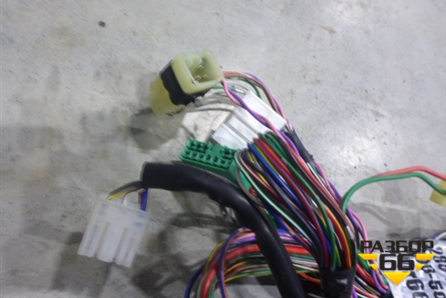 Проводка двери передней левой для FAW V5 (В5) Проводка двери передней левой для FAW V5 (В5)