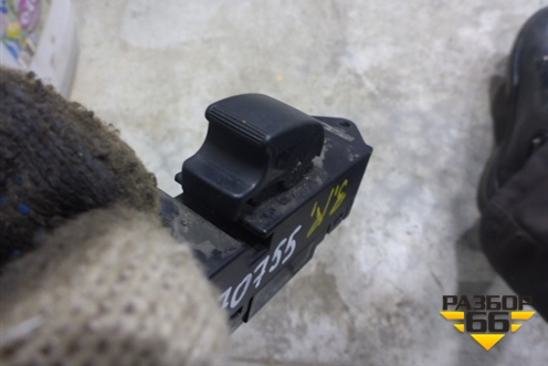 Кнопка стеклоподъёмника (задняя правая) (8608A100) для Mitsubishi Lancer-9  с 2003-2008г (Лансер)