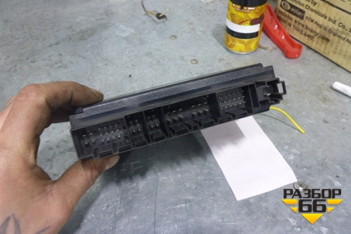 Блок электронный (управления бортовой сетью) (7L6937049M) для Volkswagen Touareg c 2002-2010г (Туарег)