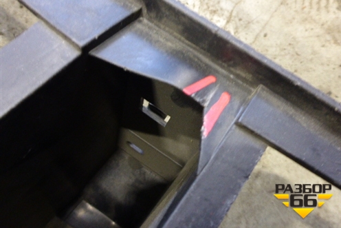 Наполнитель заднего бампера для Citroen C5 с 2005-2008г (С5)