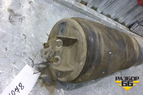 Воздушная подушка (BLACKTECH) для Volvo TRUCK FH с 2008-2013г (ФШ)