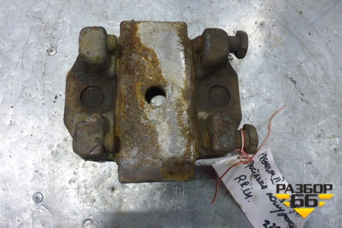Проставка задней рессоры (полурессоры) (5010630038) для Renault  TRUCK Premium 2 с 2005-2013г