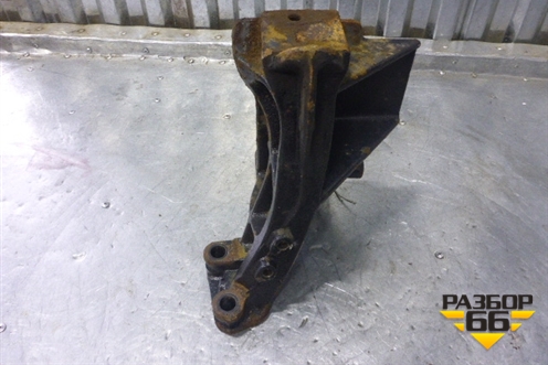 Кронштейн переднего бампера левый  (Нижний) (1525694) для Scania 4 Series с 1995-2005г