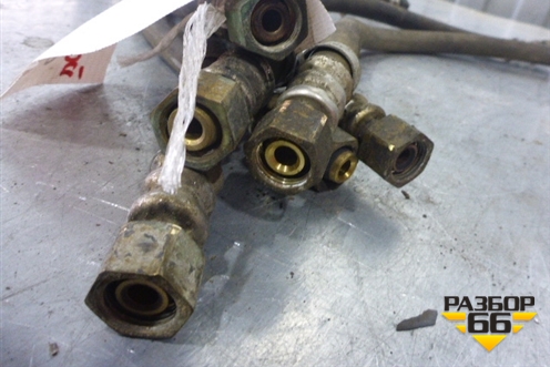 Шланг тормозной передний для Scania 4 Series с 1995-2005г