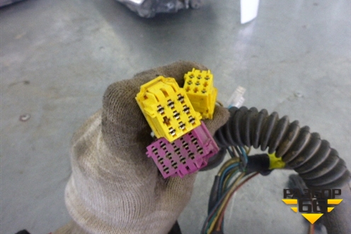 Проводка двери левой для Volvo TRUCK FH с 2008-2013г (ФШ)