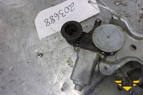 Стеклоподъёмник электрический задний правый (8572032150) для Toyota Rav-4 с 2000-2005г