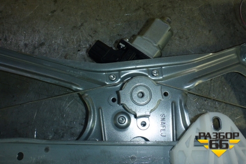 Стеклоподъёмник электрический передний левый (новый) (72250SNAA02) для Honda Civic 4D с 2005-2011г (Цивик)