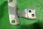 Петля двери багажника (правая) (13276575) для Opel Astra J с 2009г
