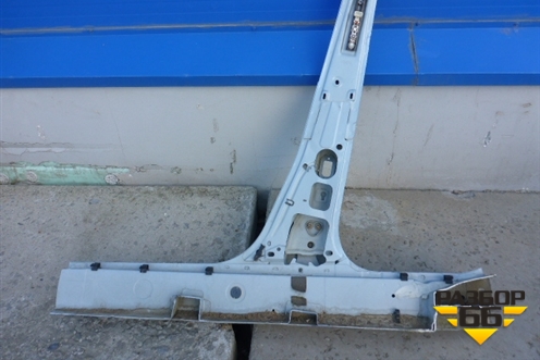 Порог со стойкой правый для Renault Megane 2 с 2002-2009г (Меган)