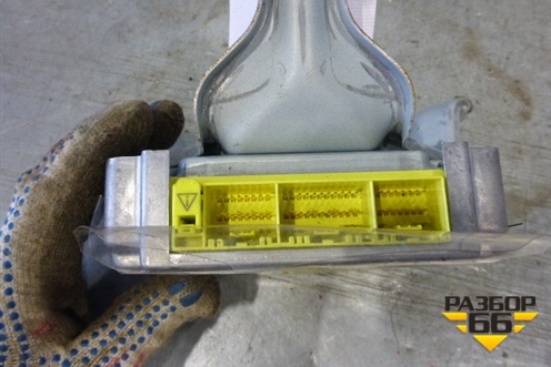 Блок управления AIR BAG для Lexus RX 300/330/350 с 2003-2009г (РХ) Блок управления AIR BAG для Lexus RX 300/330/350 с 2003-2009г (РХ)