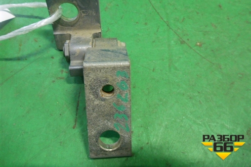 Петля двери передней правой верхняя (51769743) для Fiat Grande Punto с 2005г