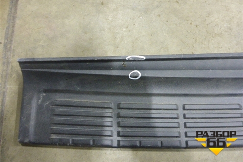 Накладка заднего бампера (до 2012г) (5216260040) для Toyota Land Cruiser (200) с 2008г (Ленд Крузер) Накладка заднего бампера (до 2012г) (5216260040) для Toyota Land Cruiser (200) с 2008г (Ленд Крузер)