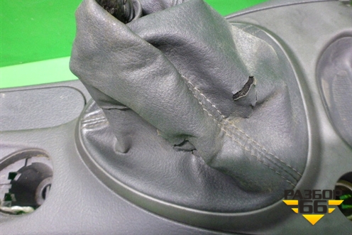 Консоль (9632613977) для Citroen C5 с 2005-2008г (С5)