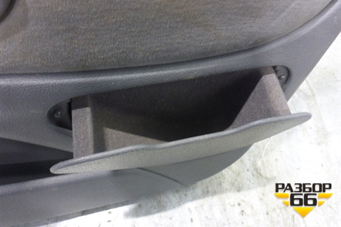 Обшивка двери передней правой под электрику (96533236ZJ) для Citroen C5 с 2005-2008г (С5)