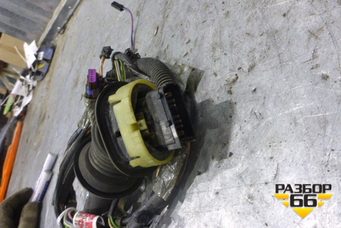 Проводка двери задней правой (9653496980) для Citroen C5 с 2005-2008г (С5)