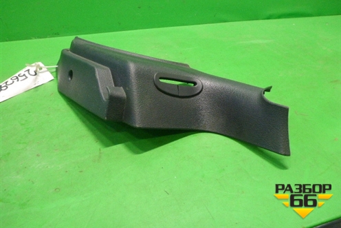 Держатель задней полки левый (5ти дверный кузов) (9631638177) для Citroen C5 с 2005-2008г (С5)