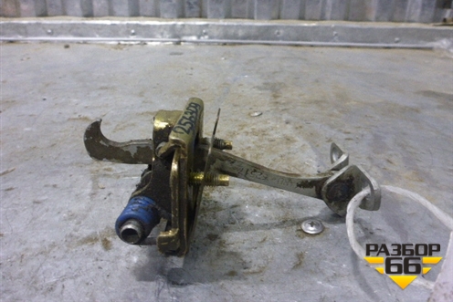 Ограничитель двери задней правой для Citroen C5 с 2005-2008г (С5)