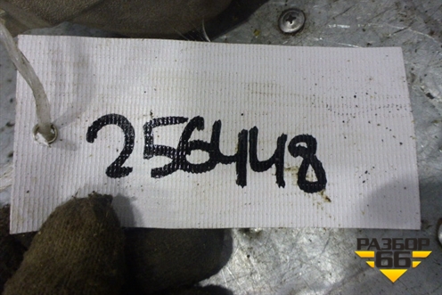 Кронштейн двигателя правый (9647029580) для Citroen C5 с 2005-2008г (С5)