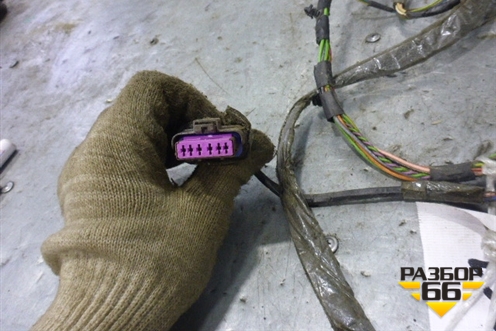 Проводка двери передней правой (9660503180) для Citroen C5 с 2005-2008г (С5)