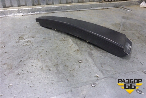 Накладка стойки (центральная левая) (9643268377) для Citroen C5 с 2005-2008г (С5)