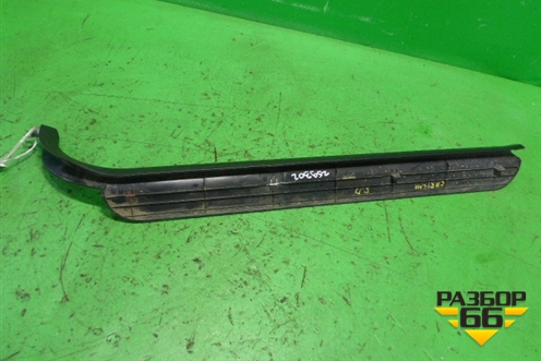 Накладка порога внутренняя переднего правого (MB947232) для Mitsubishi Carisma c 1999-2003г