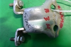 Петля двери задней правой нижняя для Mitsubishi Carisma c 1999-2003г