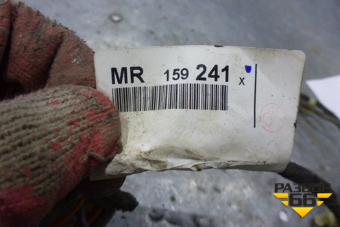 Проводка двери задней правой (MR159241) для Mitsubishi Carisma c 1999-2003г