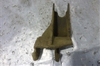 Кронштейн КПП задний для Mitsubishi Carisma c 1999-2003г