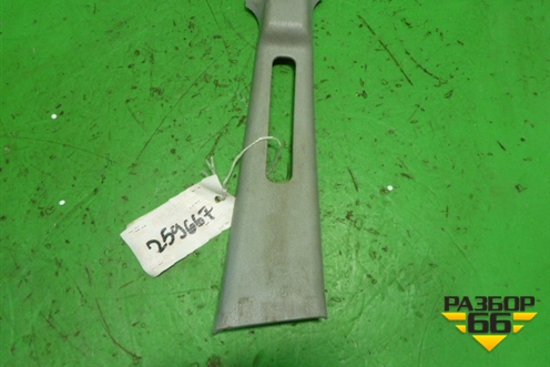 Обшивка стойки центральная верхняя правая (MB947018) для Mitsubishi Carisma c 1999-2003г
