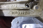 Кронштейн КПП левый (MR222150) для Mitsubishi Carisma c 1999-2003г