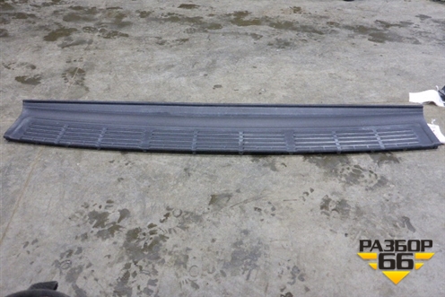 Накладка заднего бампера (до 2012г) (5216260040) для Toyota Land Cruiser (200) с 2008г (Ленд Крузер)