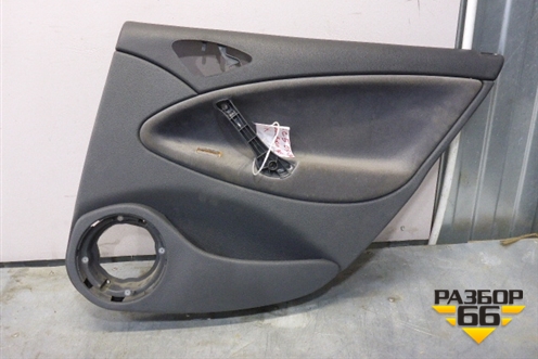 Обшивка двери задней правой под электрику (96533254ZM) для Citroen C5 с 2005-2008г (С5)