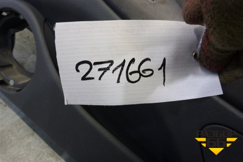 Обшивка двери передней правой под электрику (96533239ZM) для Citroen C5 с 2005-2008г (С5)