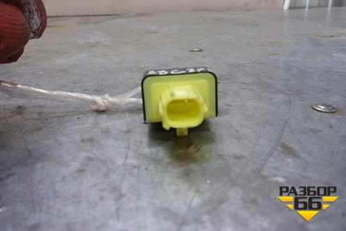 Датчик AIR BAG (8983133040) для Toyota Camry XV50 с 2011-2018г (Камри)